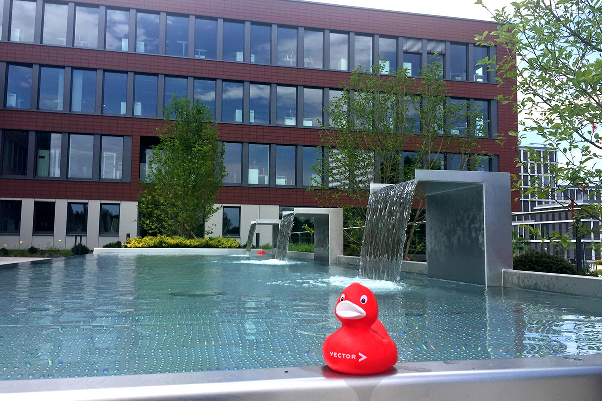 VECTOR; Regensburg; Informatik; Jürgen Haller; Architekt
